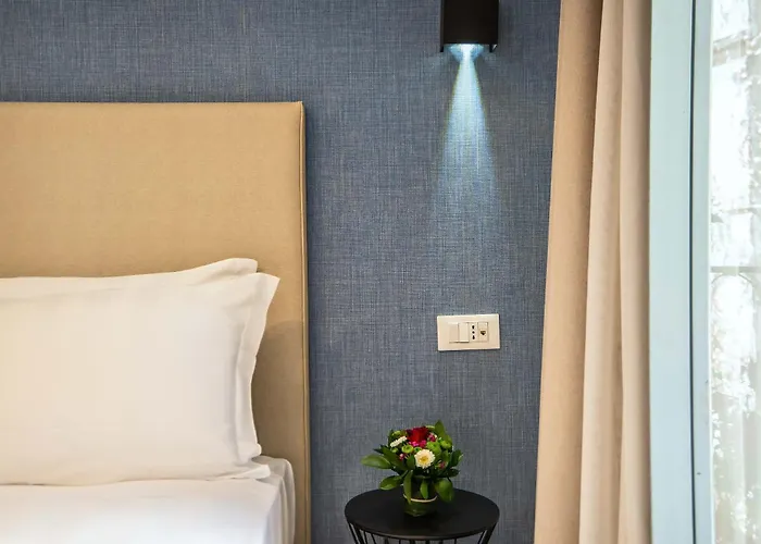 Essence Collection Otel *
